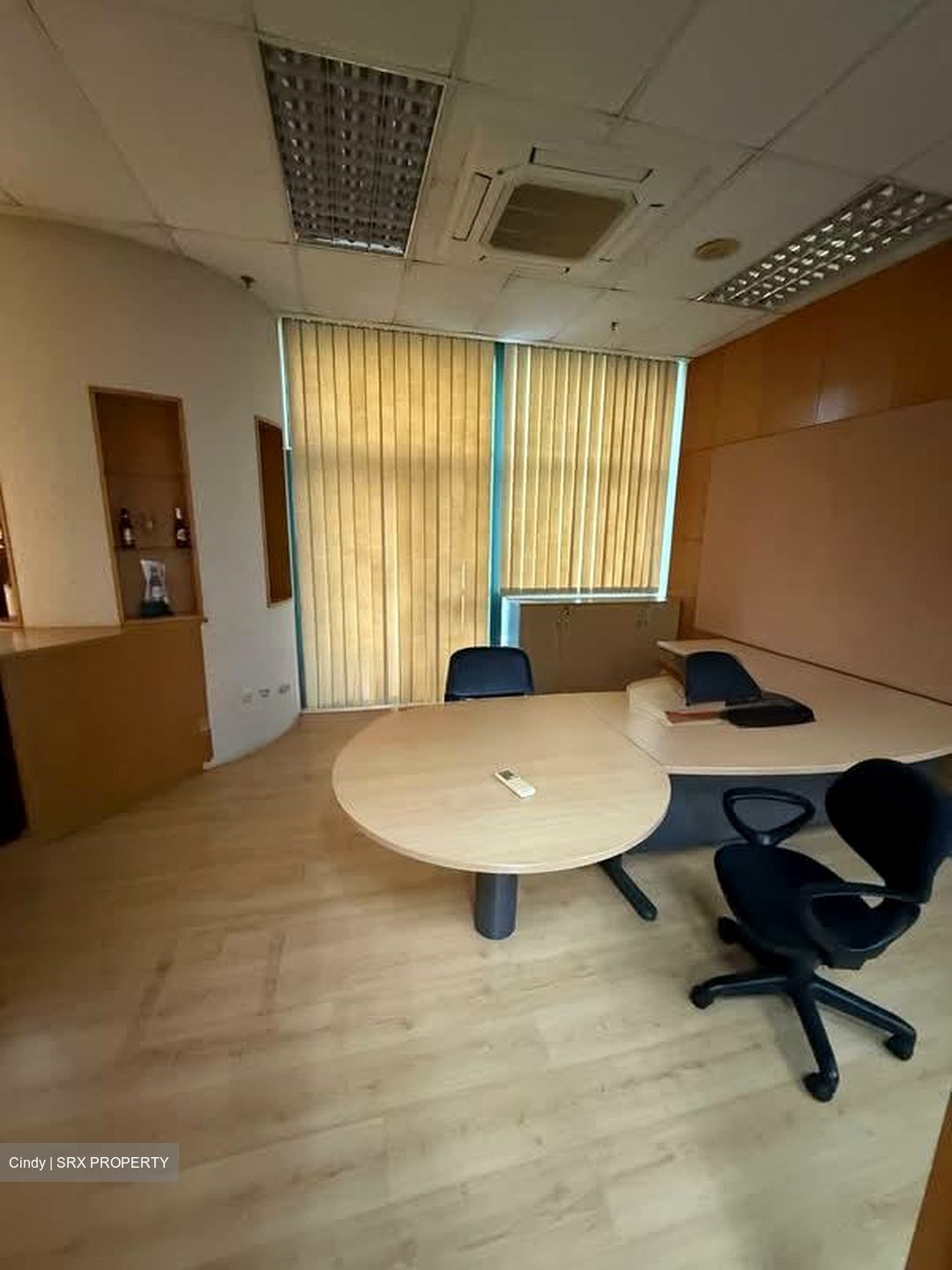 Sutl House (D5), Office #561011761